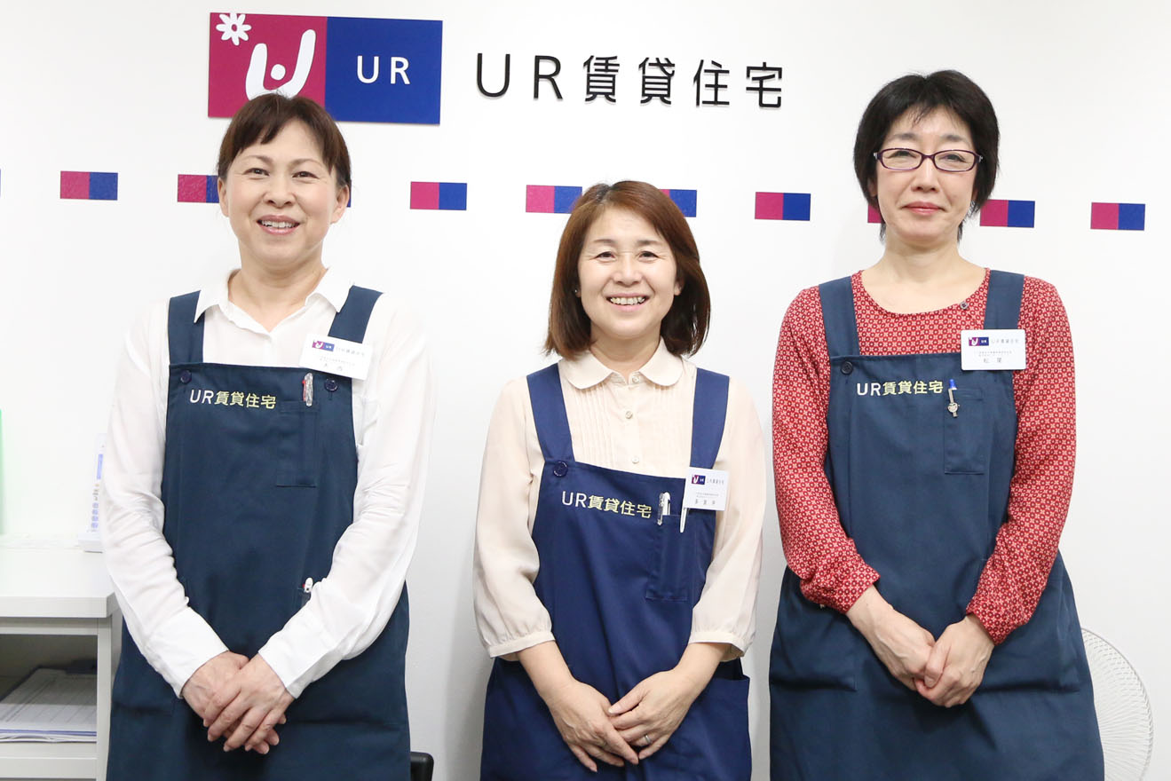 shopstaff01